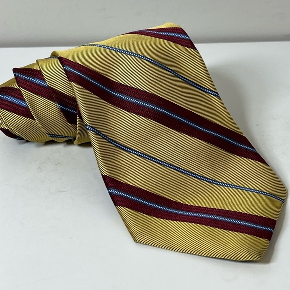 Brooks Brothers Stain Resistant Made in USA Elegant Yellow and Red Striped Tie - Picture 1 of 9